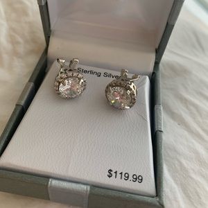NEW Diamond Stud 925 Silver Earrings